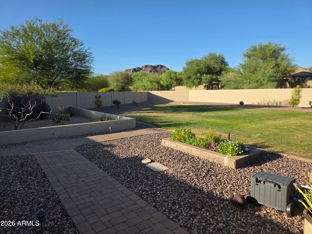 9132 W BAJADA Road, Peoria, AZ 85383