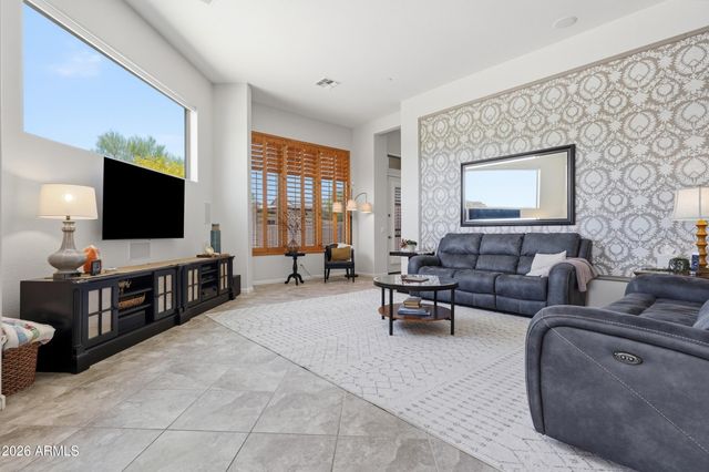 9132 W BAJADA Road, Peoria, AZ 85383