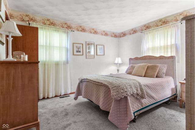 7712 Poplar Road, Brownsburg, IN 46112
