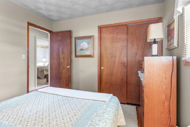 7712 Poplar Road, Brownsburg, IN 46112