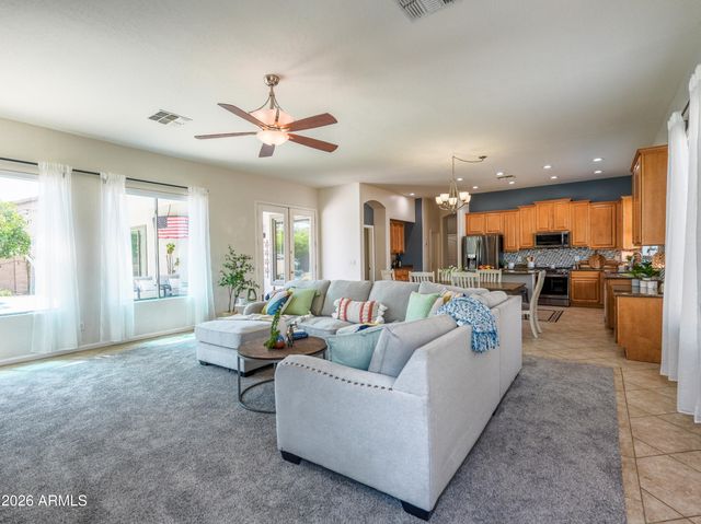 4043 E PATRICK Court, Gilbert, AZ 85295