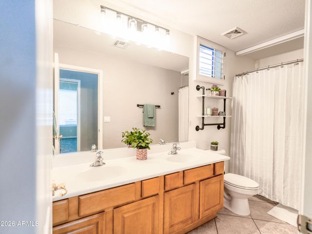 4043 E PATRICK Court, Gilbert, AZ 85295