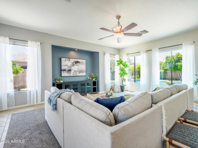 4043 E PATRICK Court, Gilbert, AZ 85295