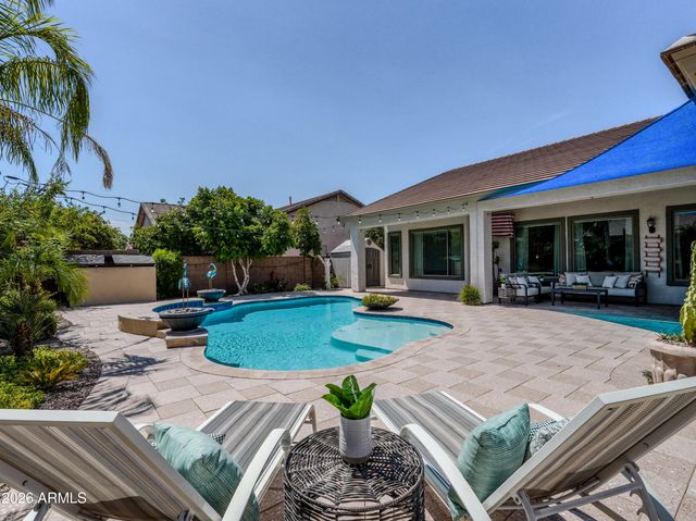 4043 E PATRICK Court, Gilbert, AZ 85295