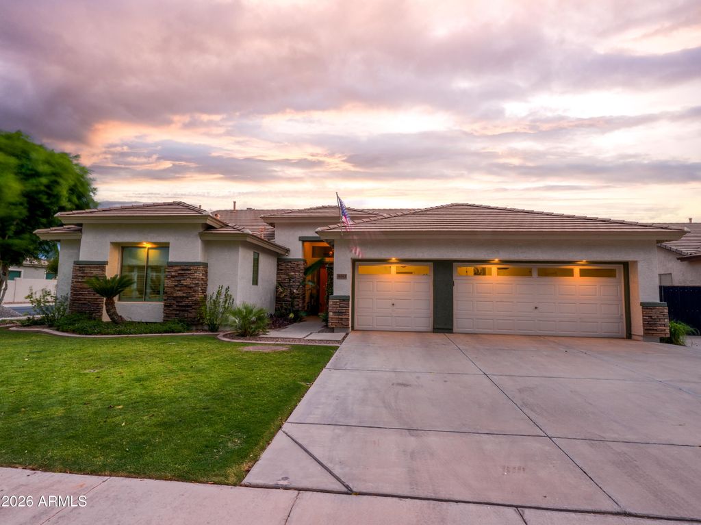 4043 E PATRICK Court, Gilbert, AZ 85295 — photo 2