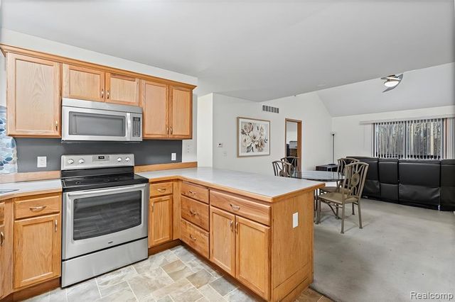 1449 Sunset Boulevard, Flint, MI 48507