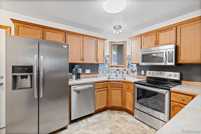 1449 Sunset Boulevard, Flint, MI 48507