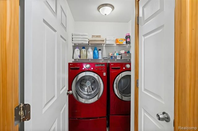 1449 Sunset Boulevard, Flint, MI 48507