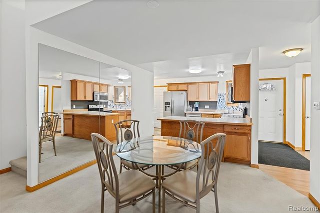 1449 Sunset Boulevard, Flint, MI 48507