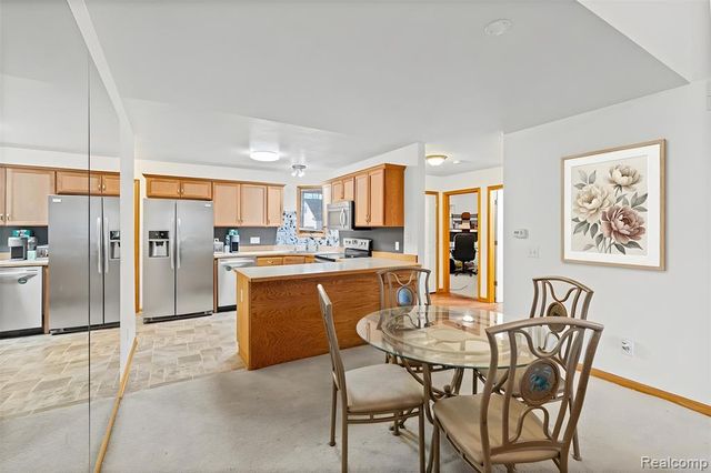 1449 Sunset Boulevard, Flint, MI 48507