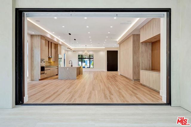 13424 Margate Street, Sherman Oaks, CA 91401