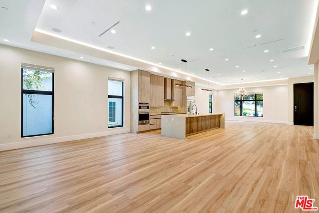 13424 Margate Street, Sherman Oaks, CA 91401