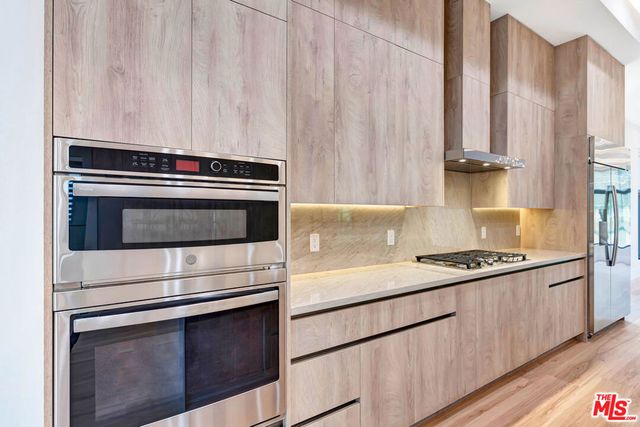 13424 Margate Street, Sherman Oaks, CA 91401