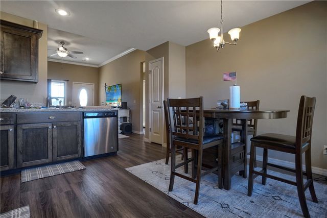 1617 E 9th Street, Russellville, AR 72802