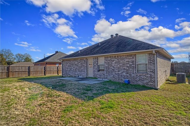 1617 E 9th Street, Russellville, AR 72802