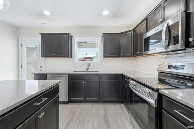 114 N Plank Street, Rossville, IN 46065