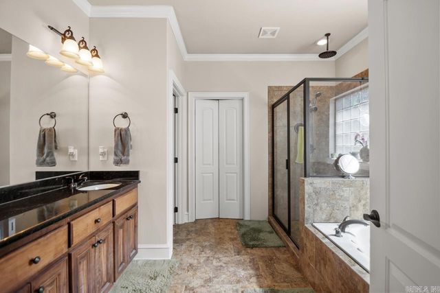 7206 Worth Ave, Benton, AR 72019