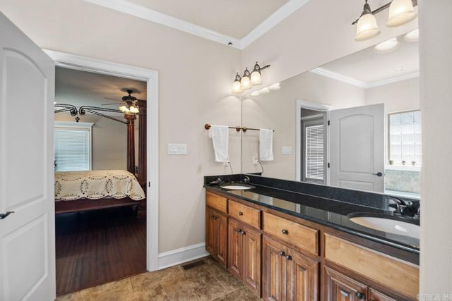 7206 Worth Ave, Benton, AR 72019