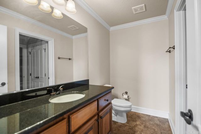 7206 Worth Ave, Benton, AR 72019