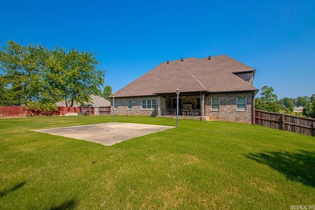 7206 Worth Ave, Benton, AR 72019