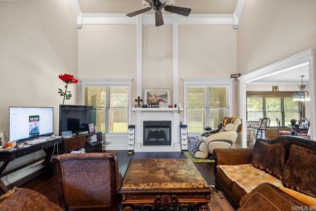 7206 Worth Ave, Benton, AR 72019