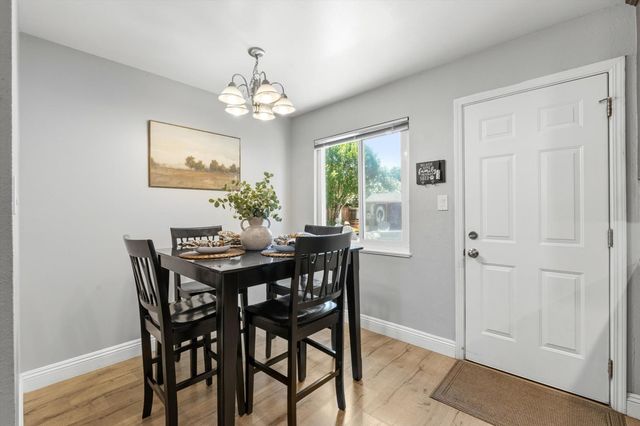9132 Fair Oaks Blvd, Fair Oaks, CA 95628