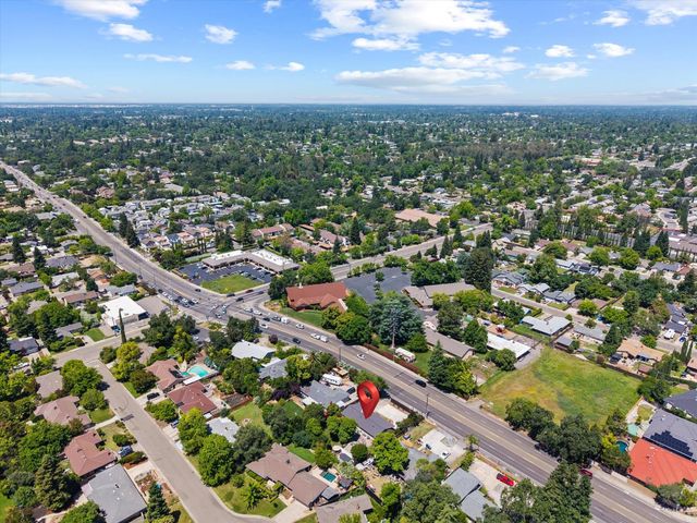 9132 Fair Oaks Blvd, Fair Oaks, CA 95628