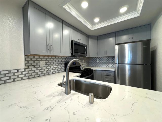 3515 W Stonepine D, Anaheim, CA 92804