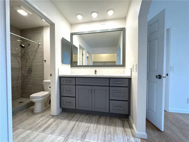 3515 W Stonepine D, Anaheim, CA 92804