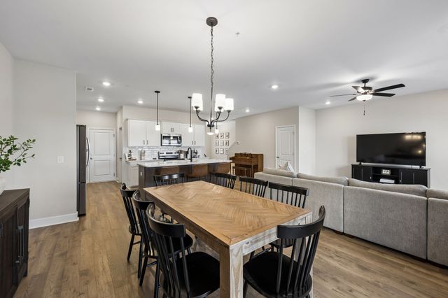 1179 Short St, Spring Hill, TN 37174