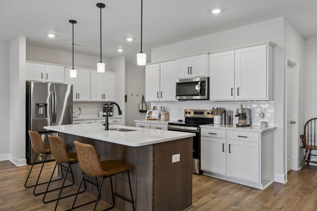 1179 Short St, Spring Hill, TN 37174