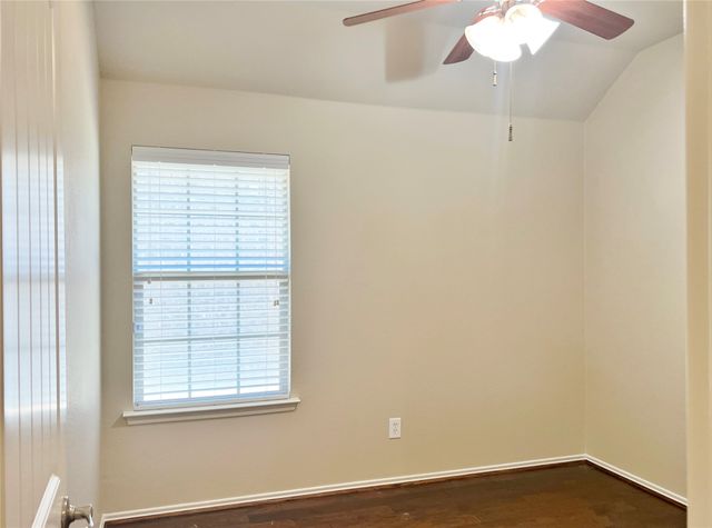 121 Sumac Drive, Waxahachie, TX 75165