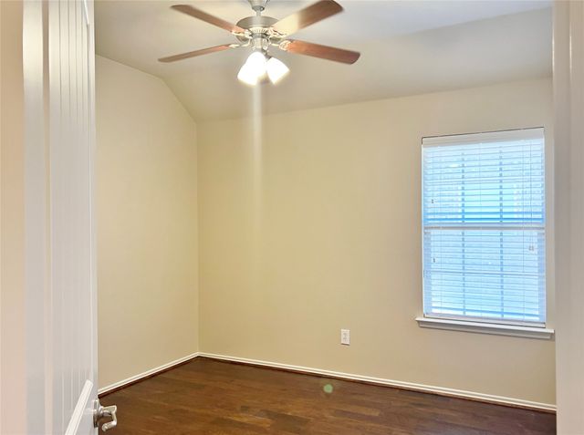 121 Sumac Drive, Waxahachie, TX 75165