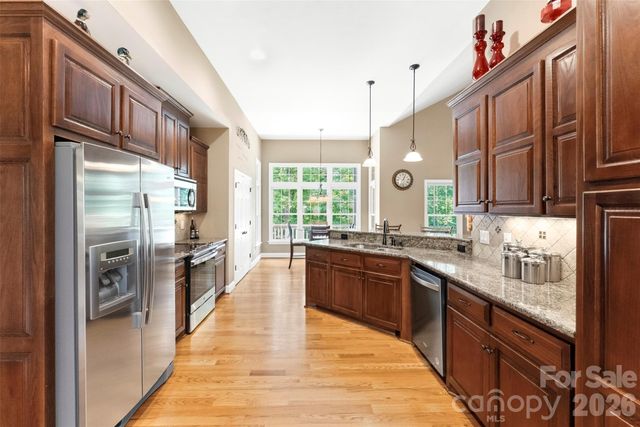 543 Kenway Loop, Mooresville, NC 28117