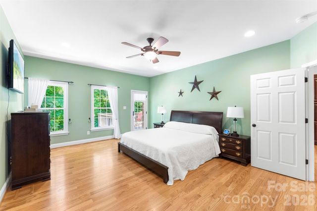 543 Kenway Loop, Mooresville, NC 28117