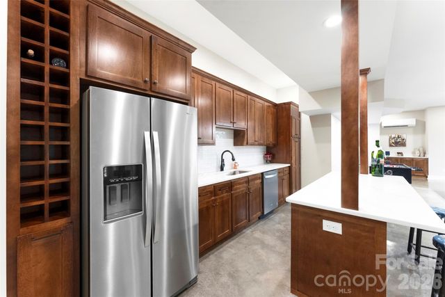 543 Kenway Loop, Mooresville, NC 28117