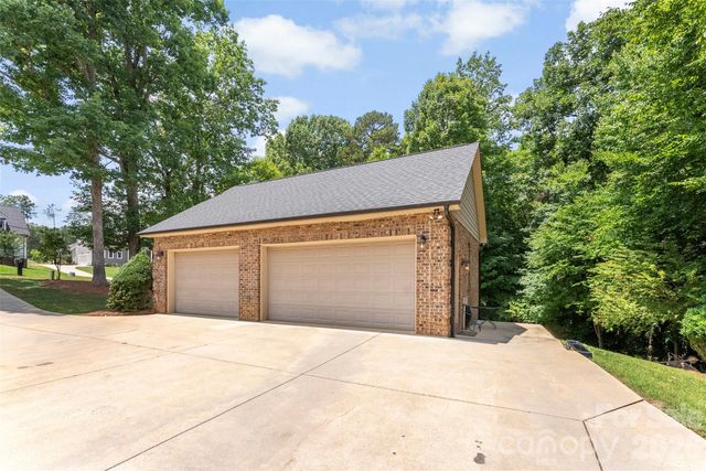 543 Kenway Loop, Mooresville, NC 28117