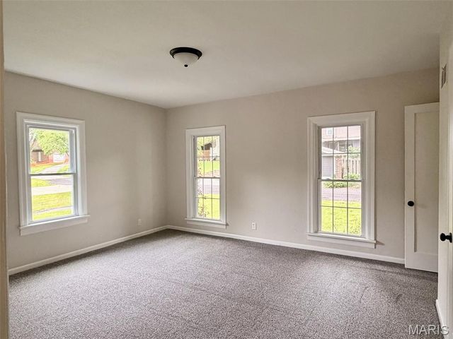 111 Holman Street, Washington, MO 63090
