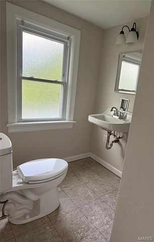 111 Holman Street, Washington, MO 63090