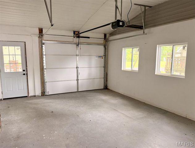 111 Holman Street, Washington, MO 63090
