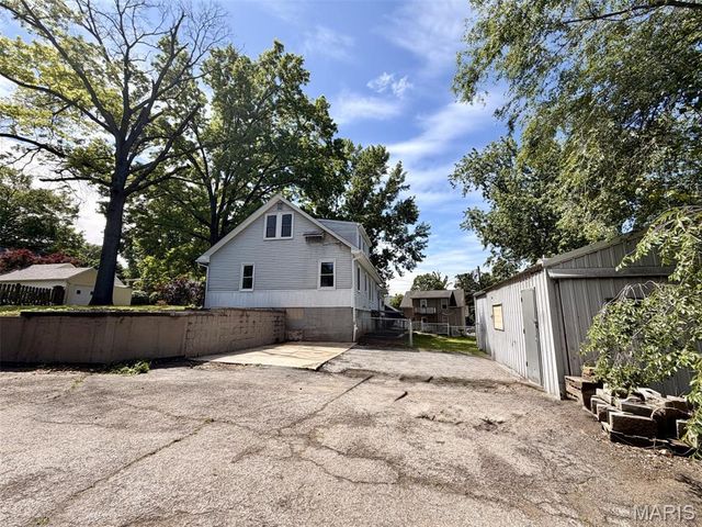 111 Holman Street, Washington, MO 63090