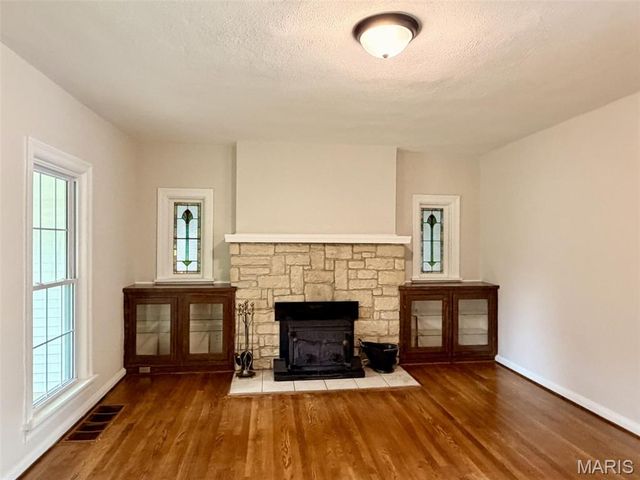 111 Holman Street, Washington, MO 63090