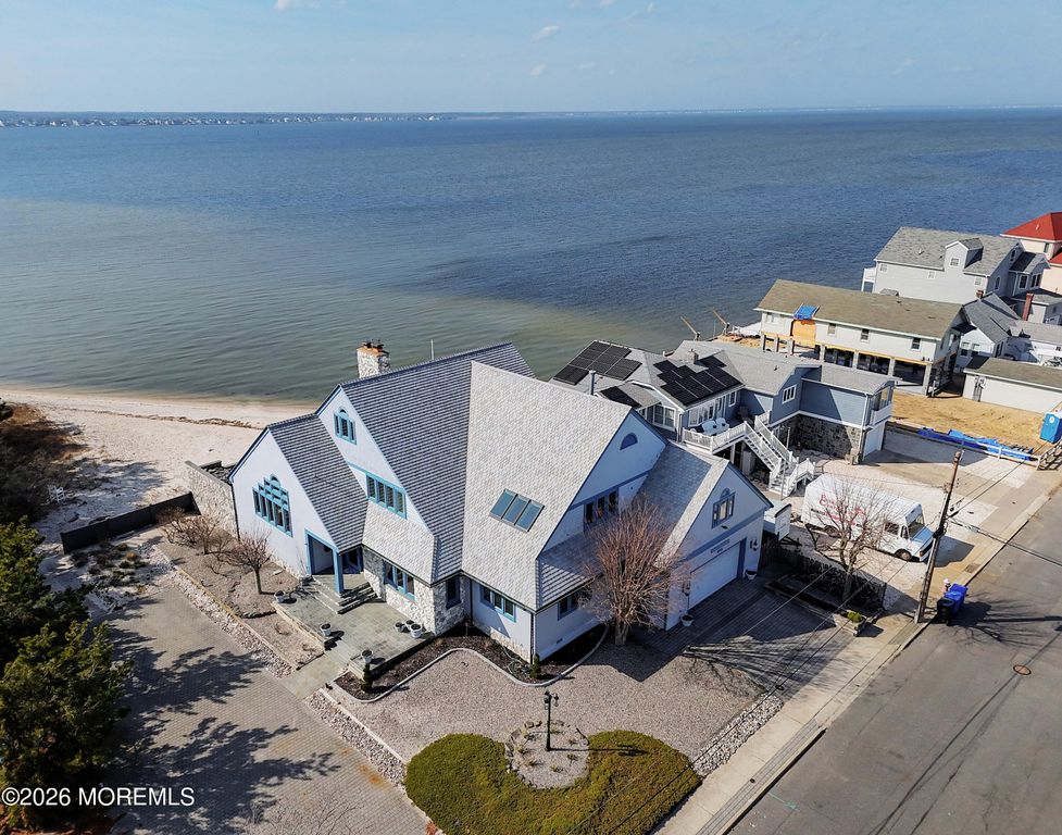 332 Sunset Drive N, Seaside Heights, NJ 08751