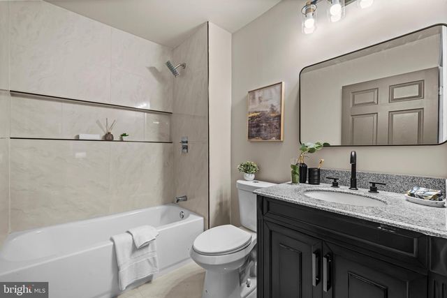 9533 FRANKLIN AVE, Lanham, MD 20706