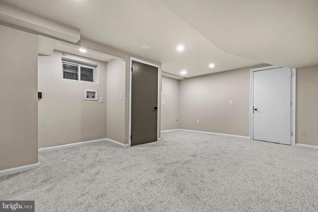 9533 FRANKLIN AVE, Lanham, MD 20706