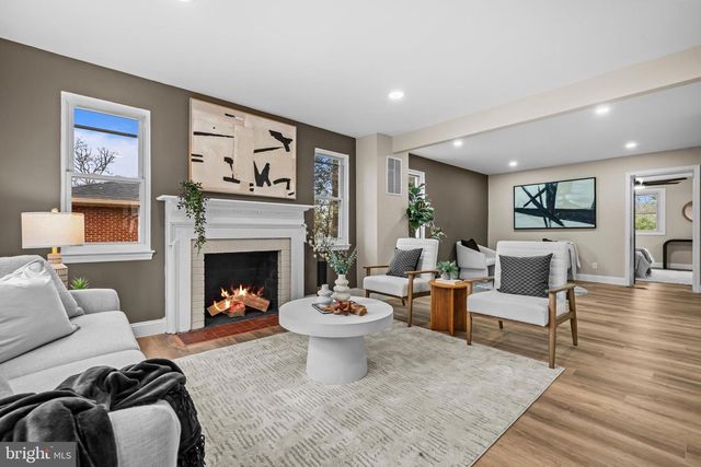 9533 FRANKLIN AVE, Lanham, MD 20706