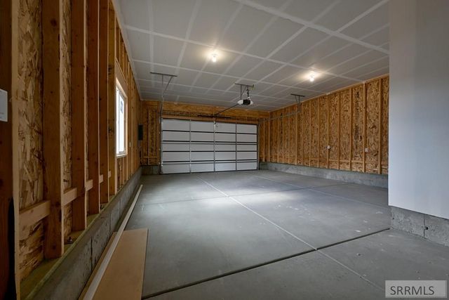 6251 Fenwood Lane, Ammon, ID 83406