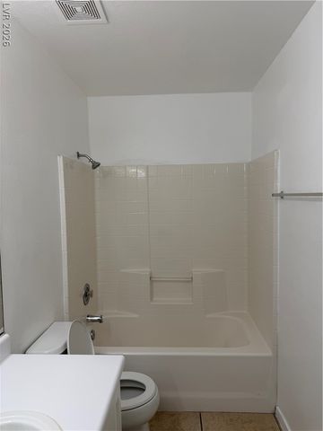1864 Star Sapphire Court, Las Vegas, NV 89106