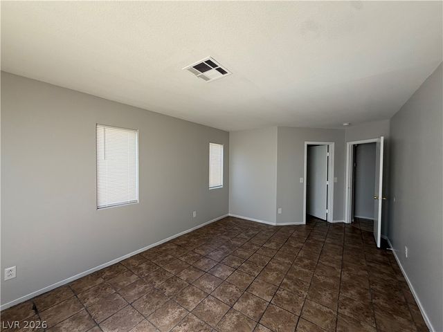 1864 Star Sapphire Court, Las Vegas, NV 89106