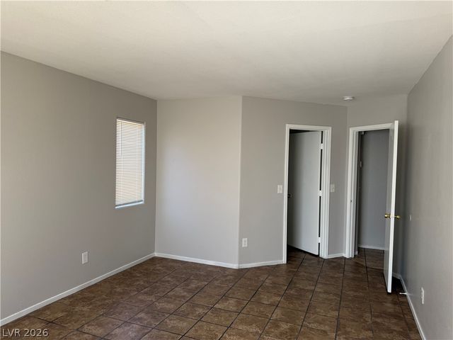 1864 Star Sapphire Court, Las Vegas, NV 89106